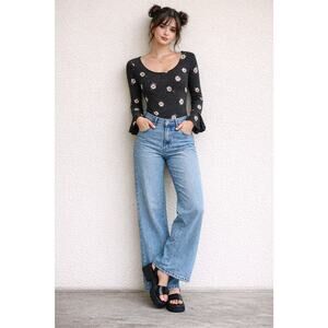 Womens Y2K 90's Daisy Polka‎ Dot Bodysuit Heathered Black Bell Sleeves Sz Med